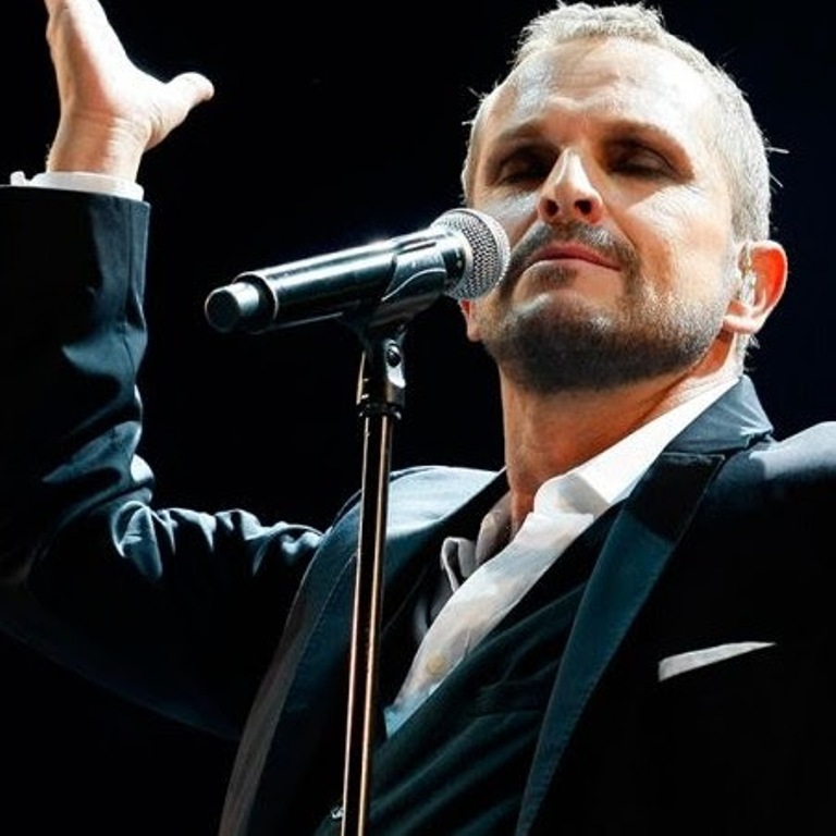 Miguel Bosé anuncia su primer concierto acústico: “MTV Unplugged”