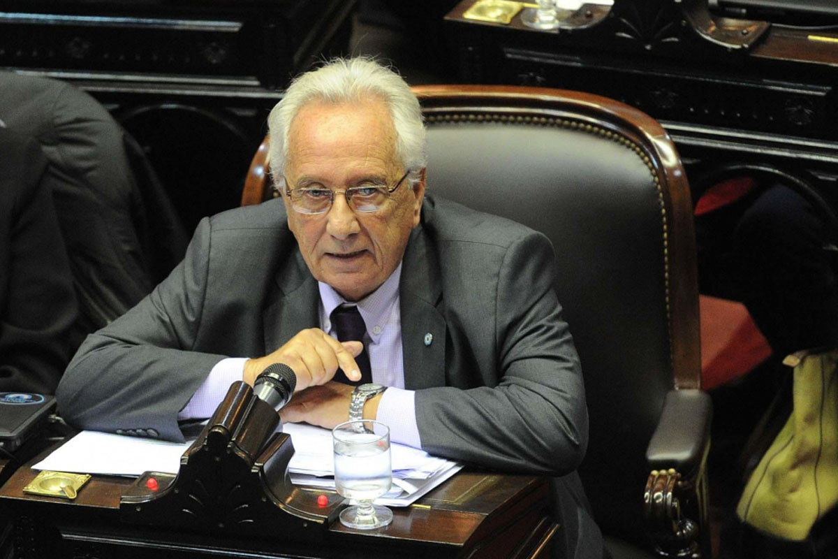 Héctor Recalde No aceptamos ninguna modificación a la ley antidespidos
