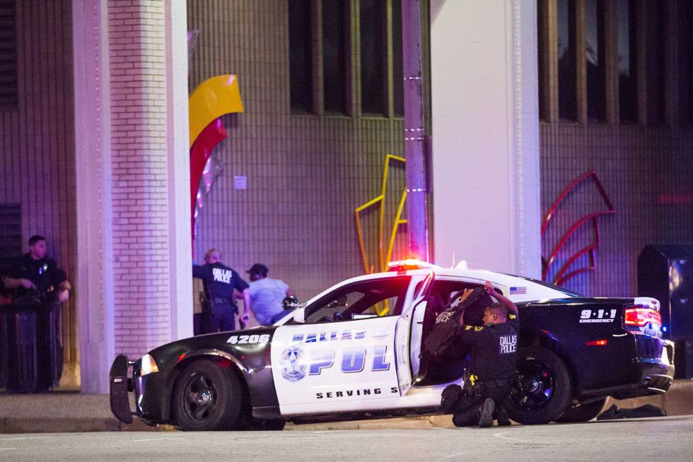 Cuatro policías muertos tras tiroteo en Dallas Impactantes videos