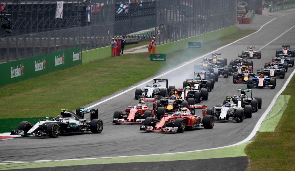 Rosberg ganó en Monza y sigue soñando