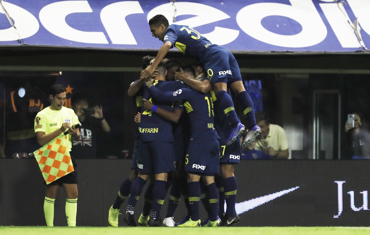 Boca goleó a San Lorenzo y aseguró su pase a la Libertadores