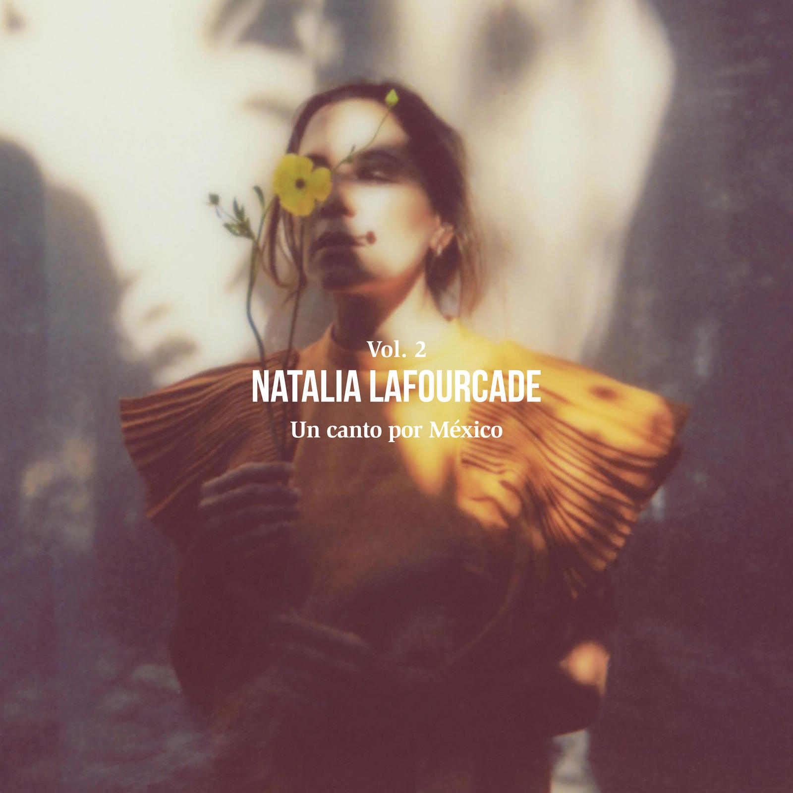 Natalia Lafourcade estrena su flamante album «Un canto por México Vol. 2»
