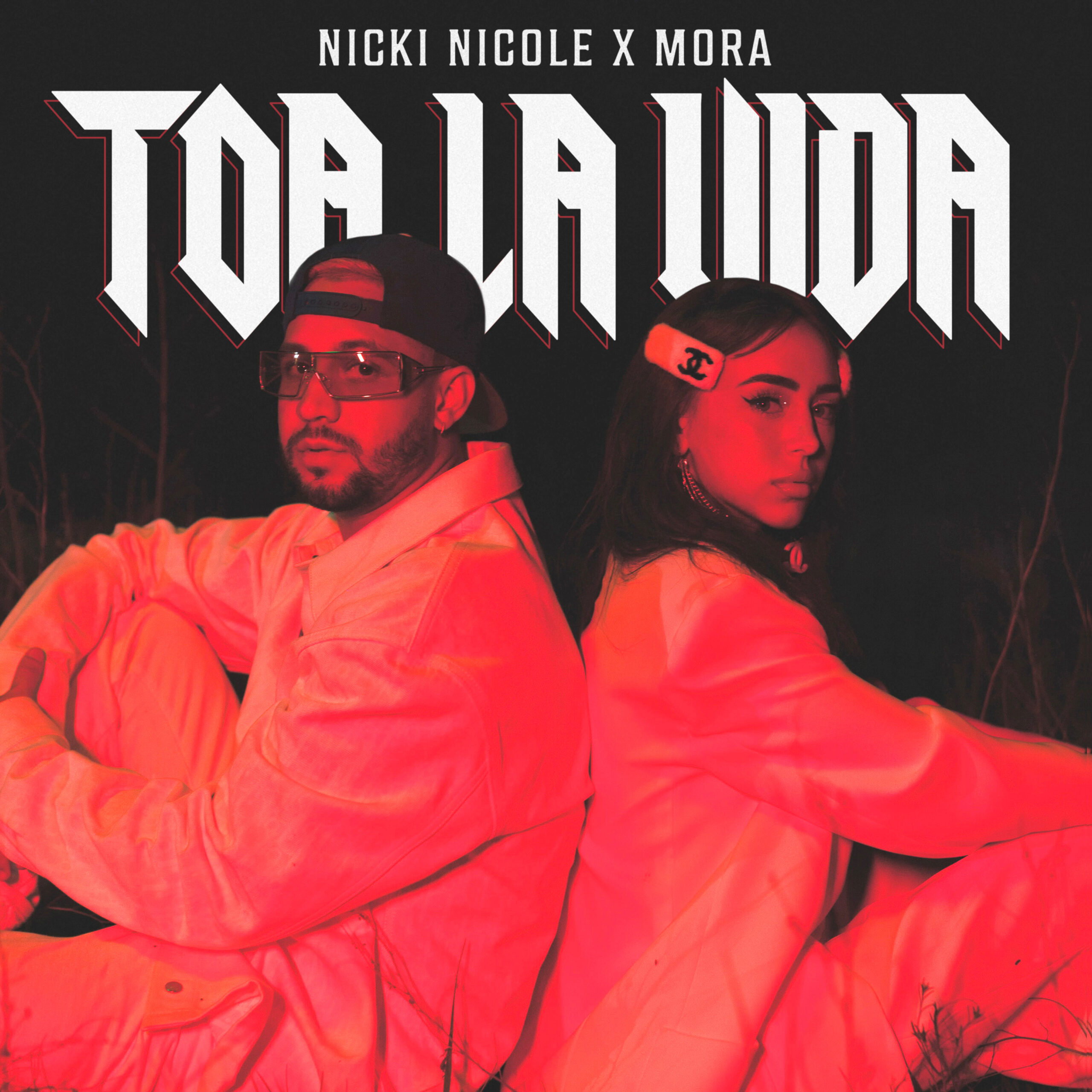 «Toa La Vida» con Nicki Nicole y Mora