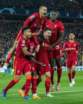 Liverpool acaricia la final